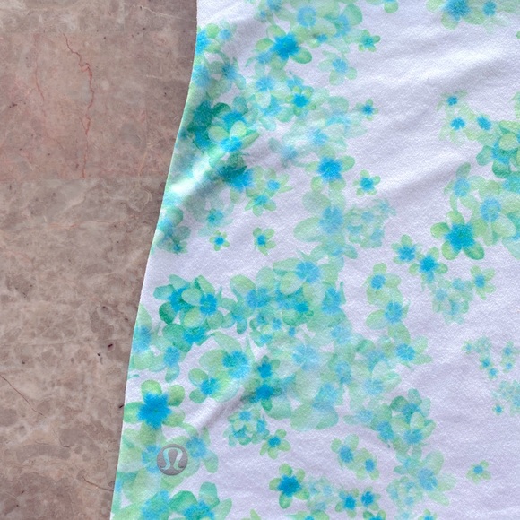 Lululemon Size 10 Top - Picture 3 of 6